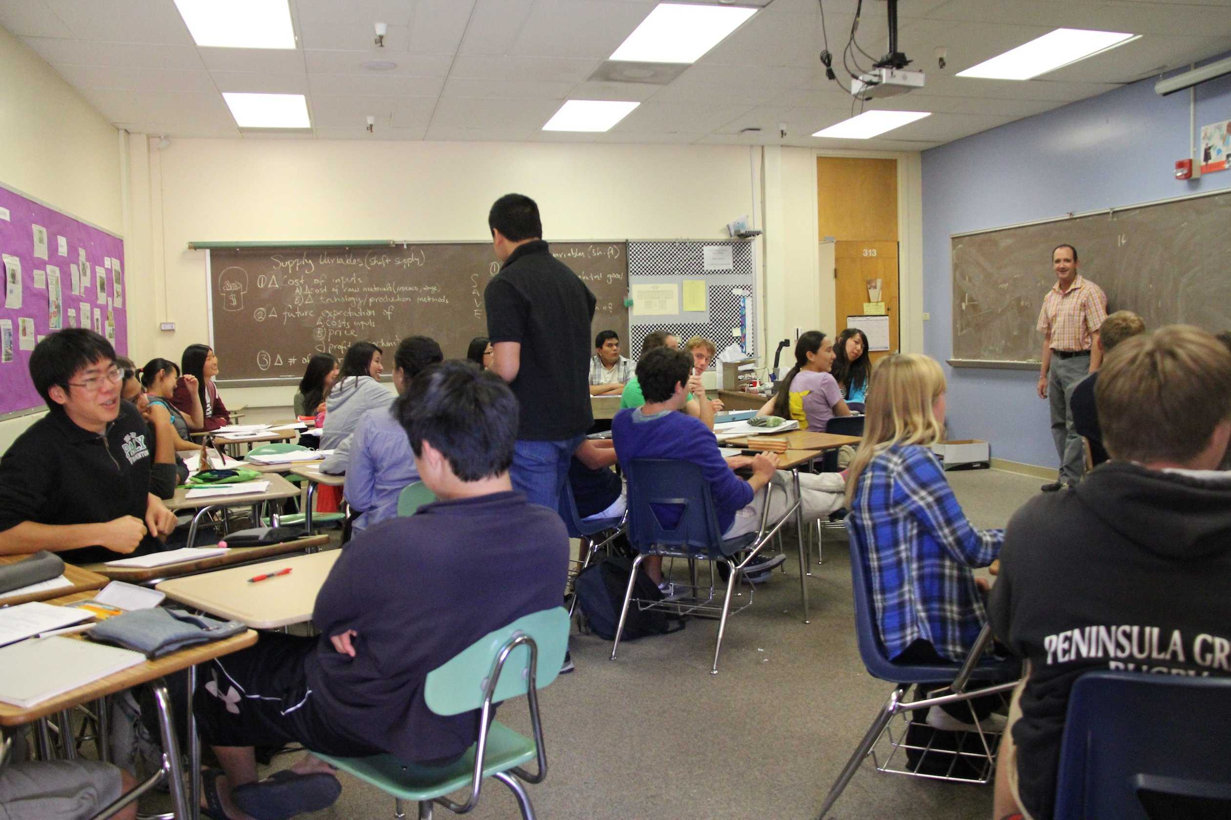 Overcrowded classes, such as AP Physics C, make it more difficult for students to learn. 