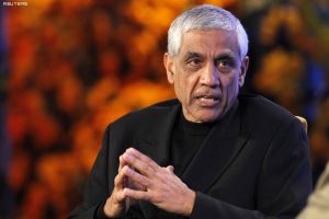 Khosla speaks in a San Jose presentataion in 2012 about the benefits of clean technology and its future expansion in India.