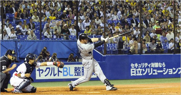 Matt Murton, an outfielder for the Hanshin Tigers, makes his 211th hit of the 2010 season, breaks the Japanese single-hit record.