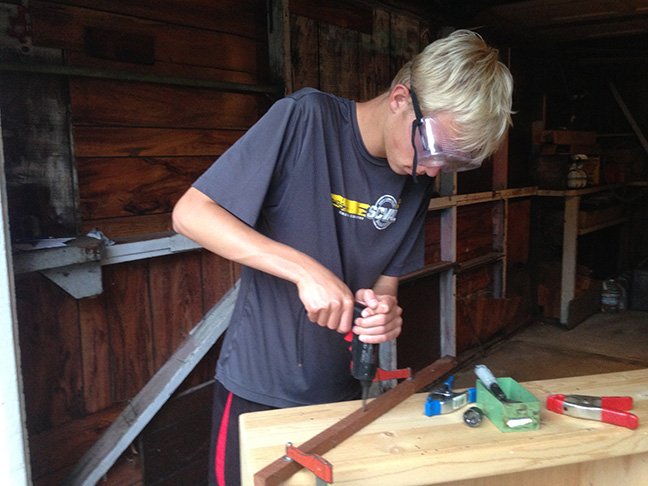Junior Spencer Morgenfeld starts to build a robot for his alternative Robotics team.