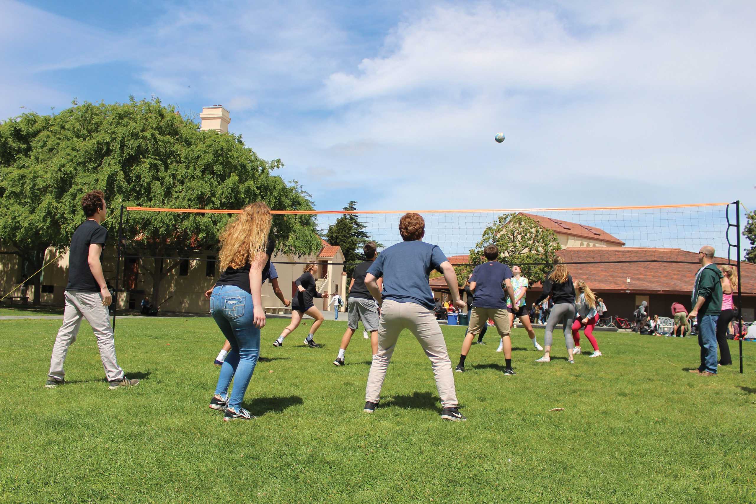 ASB hosts annual volleyball tournament
