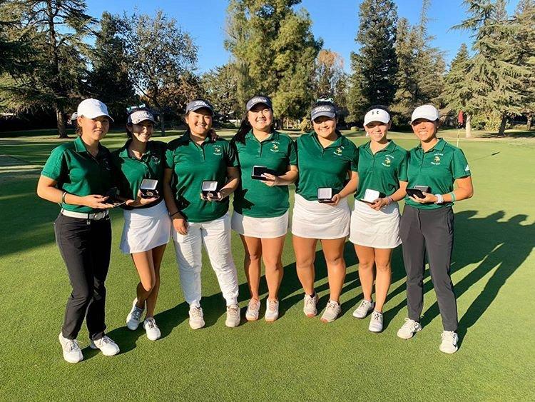 Girls+golf+defends+CCS+title%2C+continues+onto+state+level