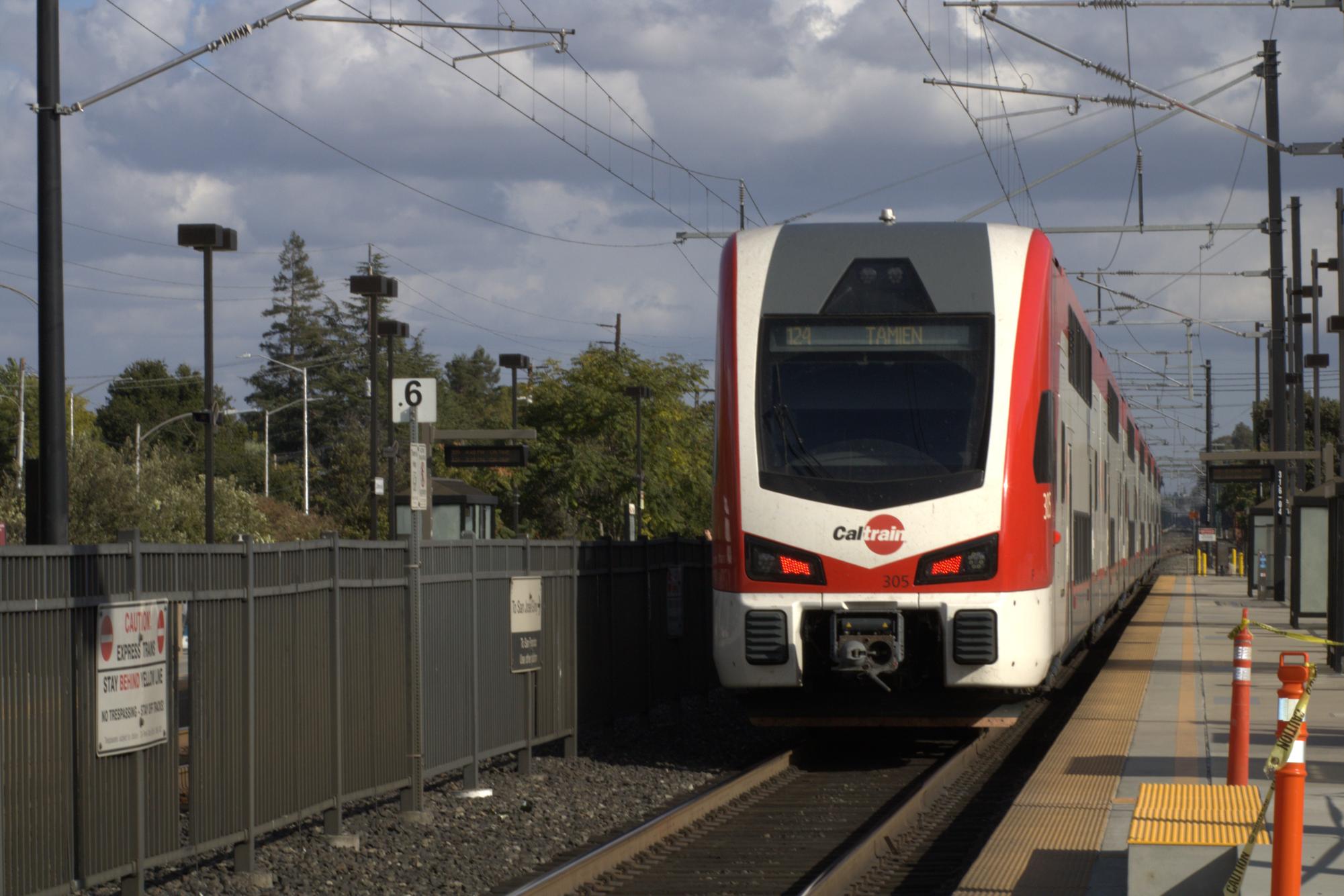 The newly electrified Caltrain passes by Paly at the California Avenue station. With the newest iteration of CalMod, noise pollution generated by the train and ride duration have decreased significantly. “Now, the combination of the speed and service eliminates the inconvenient sacrifices I used to have to make just to take the train, making it one of the best options for travel to San Jose or San Francisco,” Campanile writer Rohan Bhatia writes.