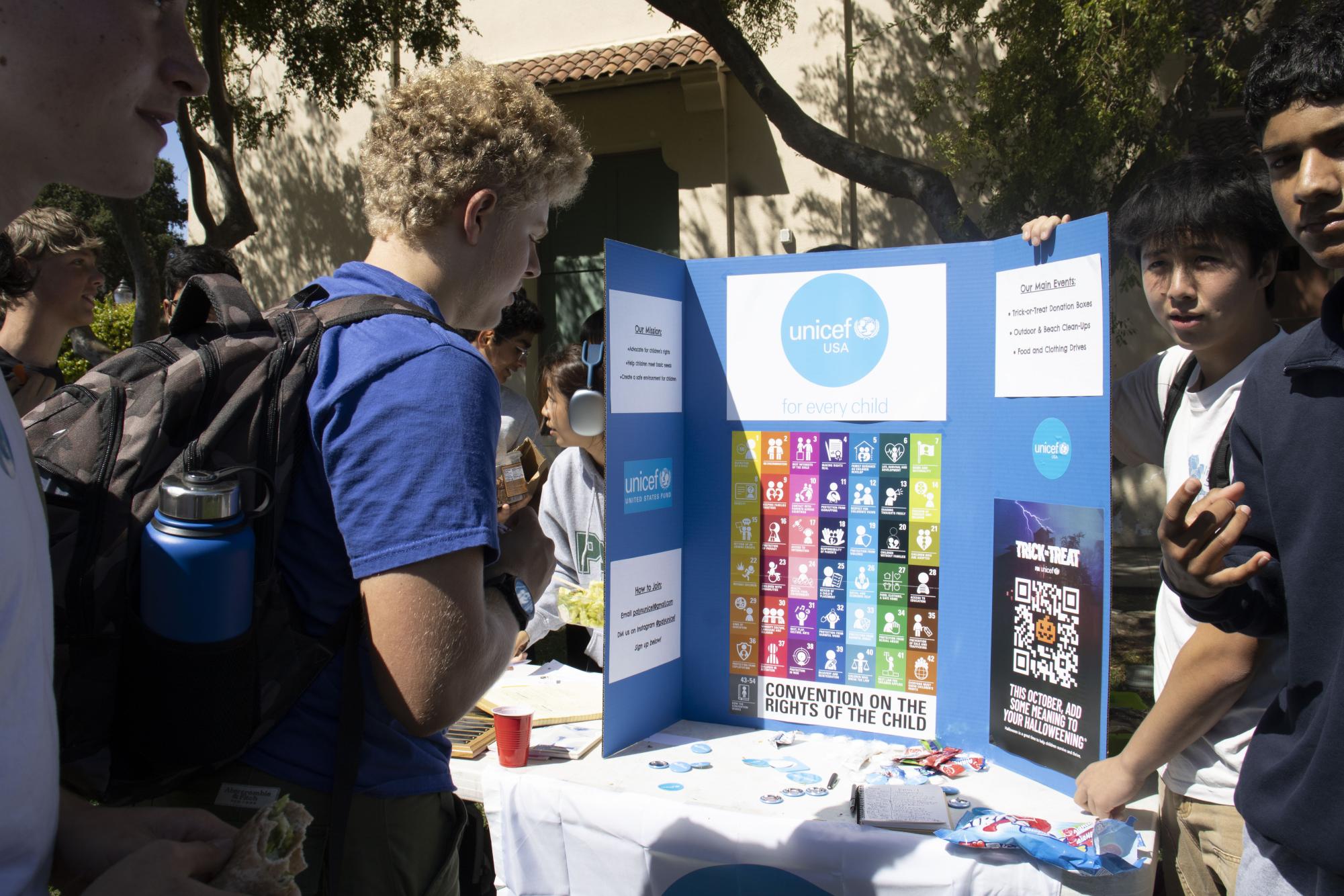 Paly clubs showcase their communities on Club Day