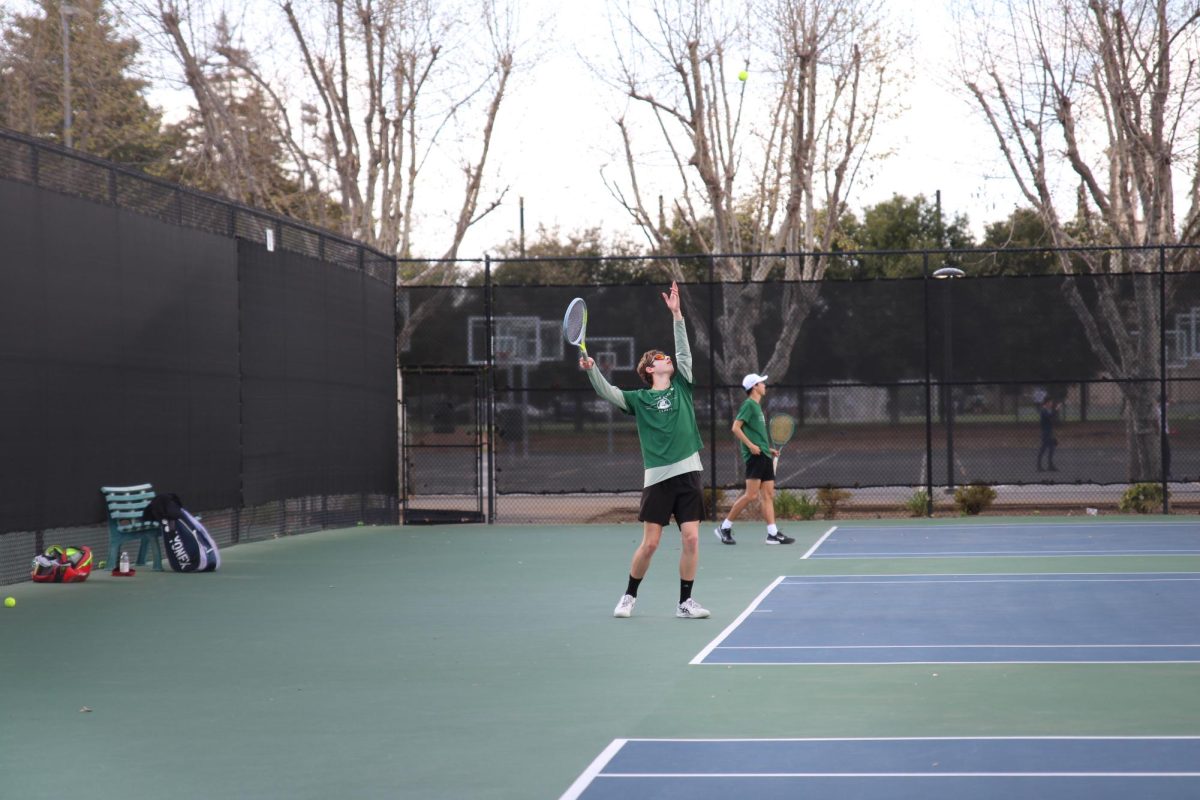 Boys tennis loses first league game, prepares for Gunn rivalry